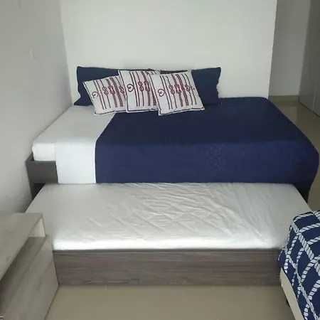 Sensacional Nuevo Frente Al Mar Apartamento