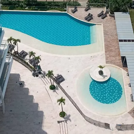 Apartamento Sensacional Nuevo Frente Al Mar *