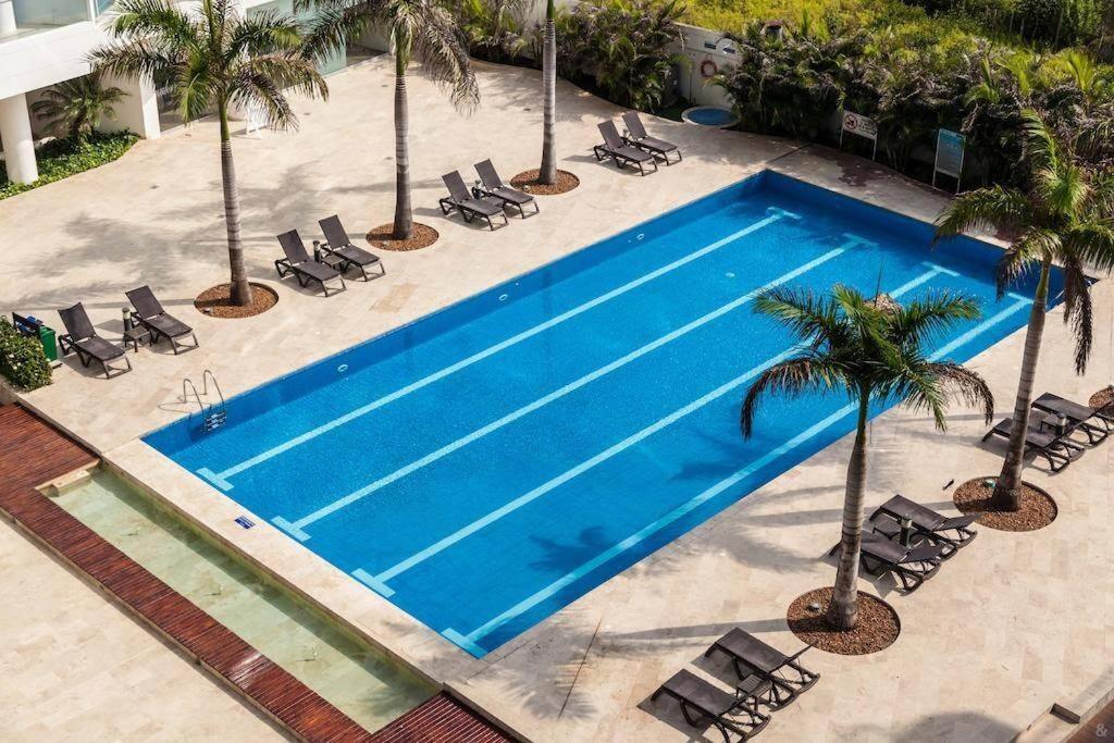 Sensacional Nuevo Frente Al Mar Apartamento *